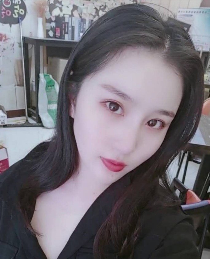 沈阳酒店兼职MM 高颜值 主动型 艹起来 pa~pa的 就是爽